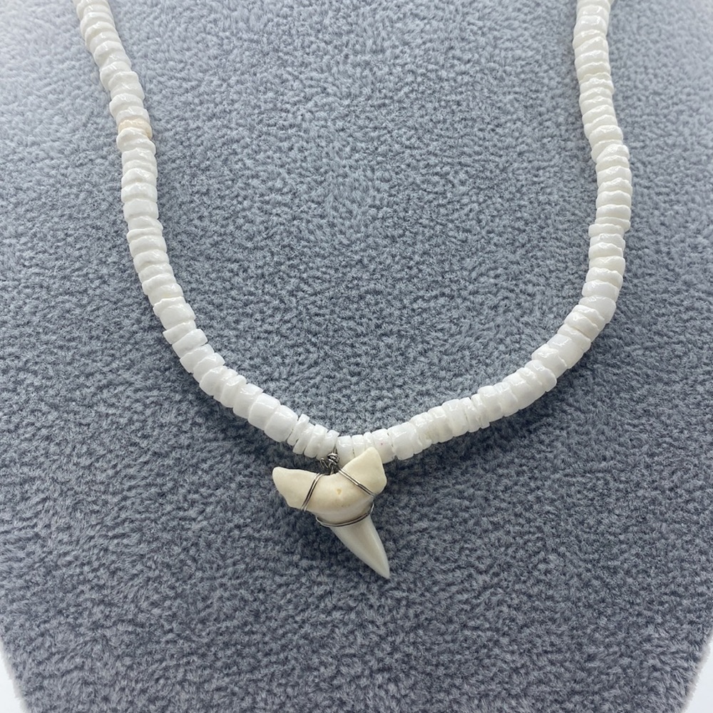 Shark Tooth Necklace - Picture 2 of 7